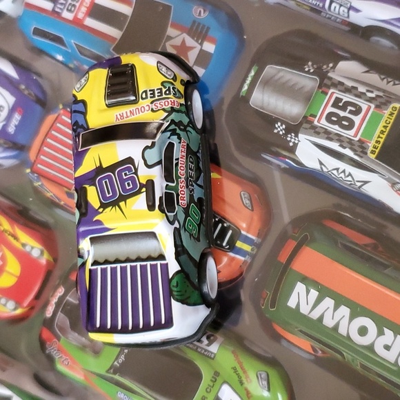 5 cars for 15 Dollarspull back Toy cars 🚗 . - Picture 2 of 4